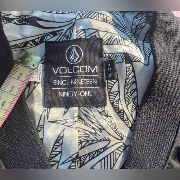 Volcom Black Bomber Jacket Men - Picture 8 of 14